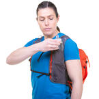 ME-006168_Tupilak_14_Vest_Pack_ME-01415_Magma_Pocket-4356