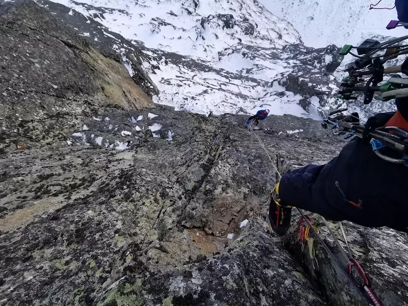 Z časti vyčistené lokrovisko