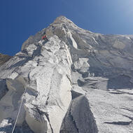 2d2f4542-035b-4250-81c2-e13526360b06