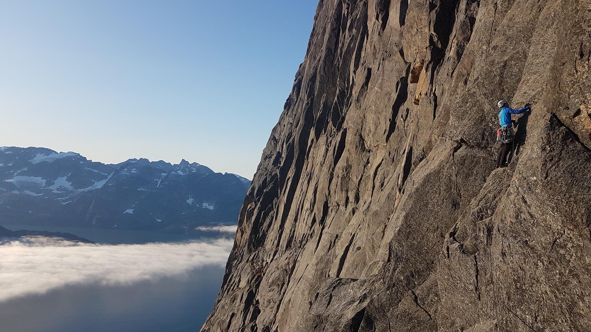 6b5d2c6a-e4f0-4da2-990d-2e317feec40c