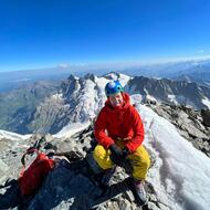 2EBB3915-0485-433F-A279-D038168B46F8