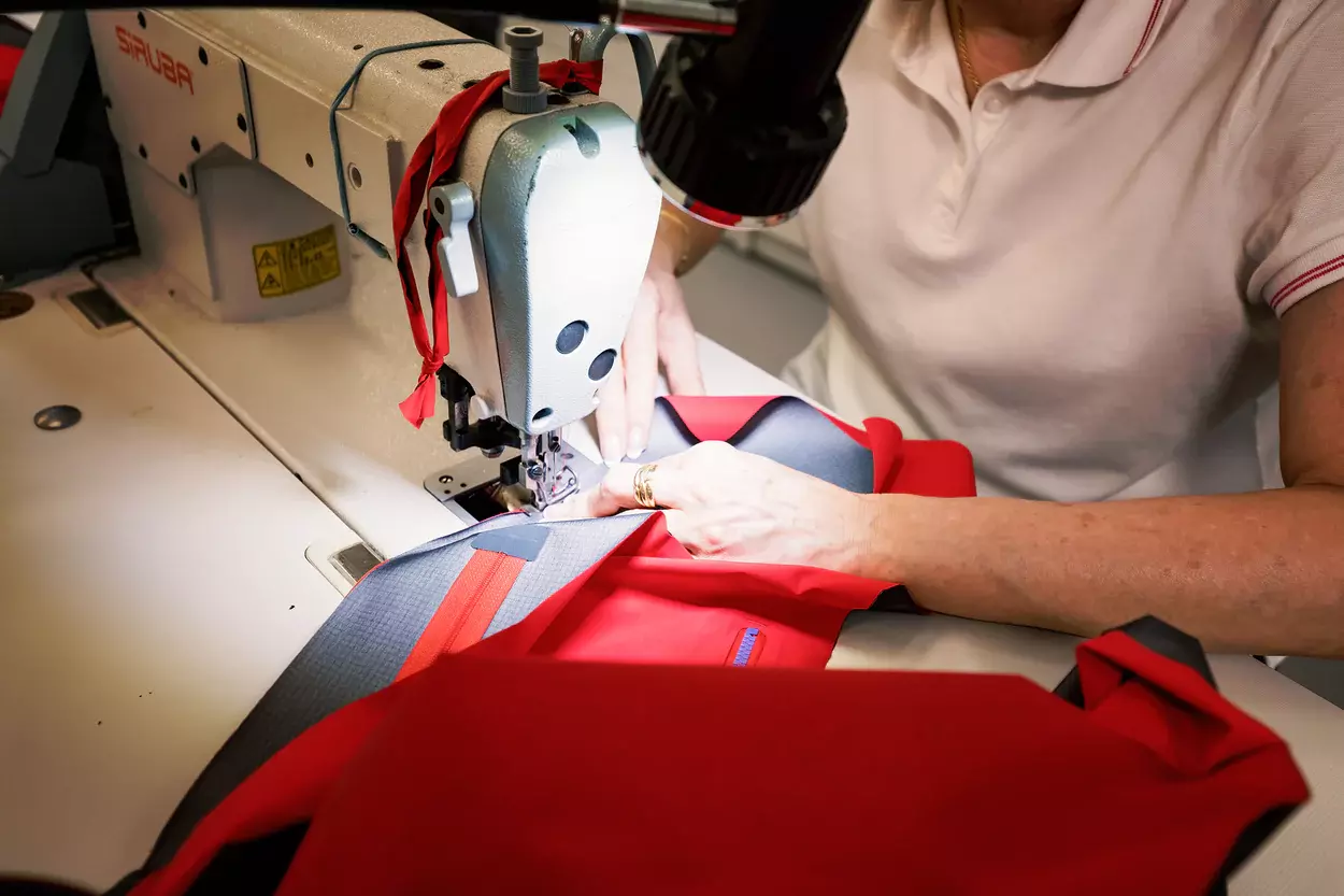 cp5D.PierFactoryShoot_3039_7f706066-c126-4a98-a38f-189551228ff8