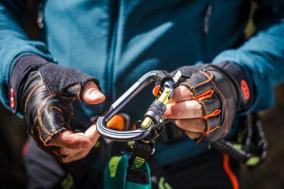 Climbing Technology -10-Photo By Klaus Dell’Orto – Climbing Technology 