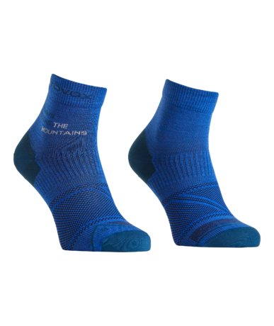 54910-56601-ALPINE_LIGHT_QUARTER_SOCKS_M_blue_note-B-01