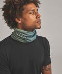 372172-68064-185_MERINO_NECKWARMER-D-01
