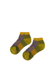 w25-acc072-leaf-socks-assorted