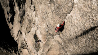 DJI_0866_Athlete-Climbing_Nacho und Mo Salbit_SS25_MaxDraeger_MedRes