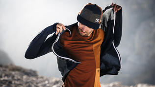 _DA_9243_CLIMBING_S24_Chinque Torri_MaxDraeger_bearb_MedRes_FleeceLight