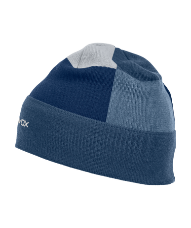 68096-57401-PATCHWORK_BEANIE_blue_nunatak-B-01