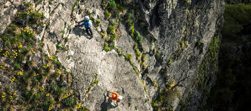 09_S.Canovi,D.Valla,PietradiBismantova_Italy_by_K.Dell’Orto-SKYLOTEC_MD