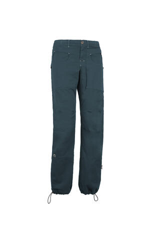 w24-utr006-blat2-front-whale