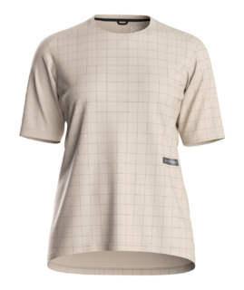 379547-88941-00201-SEQUENCE_TRAIL_JERSEY_TS_W_white_tea-B-01