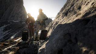 DA_6132_TRAD_SS26_Schüsselkar_MaxDraeger_MedRes Kopie