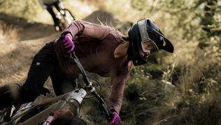 GLOVE2_DA_6771_BIKE_SS26_MaxDraeger_MedRes