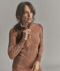 440229-85882-21601-230_COMPETITION_ZIP_NECK_W-M-04