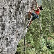 0A0D35BF-362F-4D56-BE03-8B81E05ACFD6